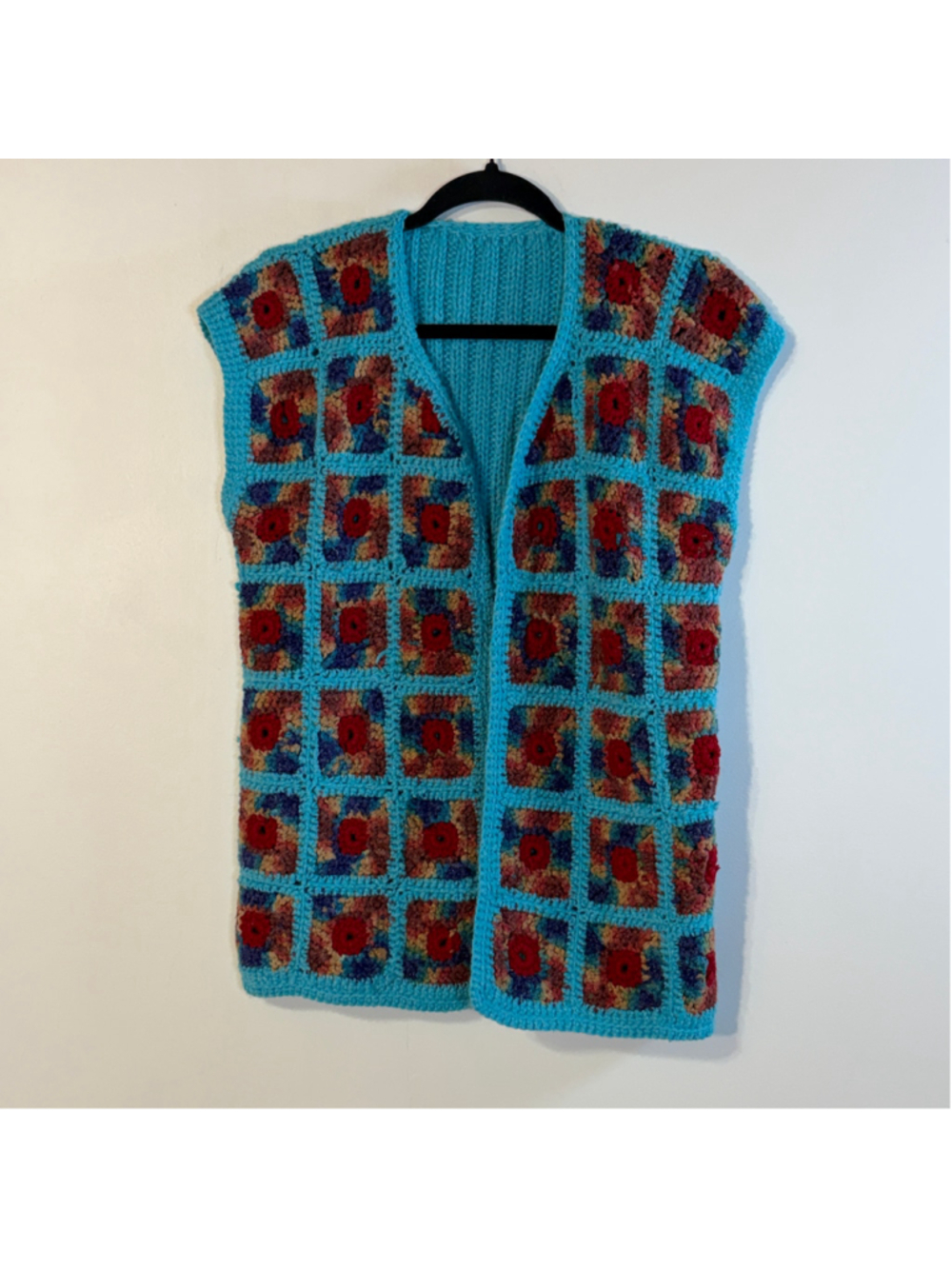 Crochet Granny Square Vest Women’s Medium Open Front Boho Red Blue Handcrafted
